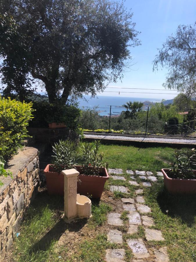 Отель Le Jardin Sur Mer Avec Bike Et Mtb Tour Империя Экстерьер фото